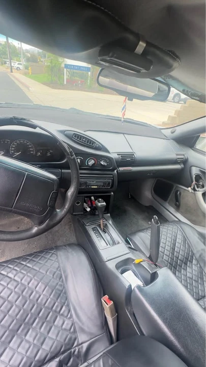 1995 Chevrolet Camaro 4th Gen - Image 8 of 9