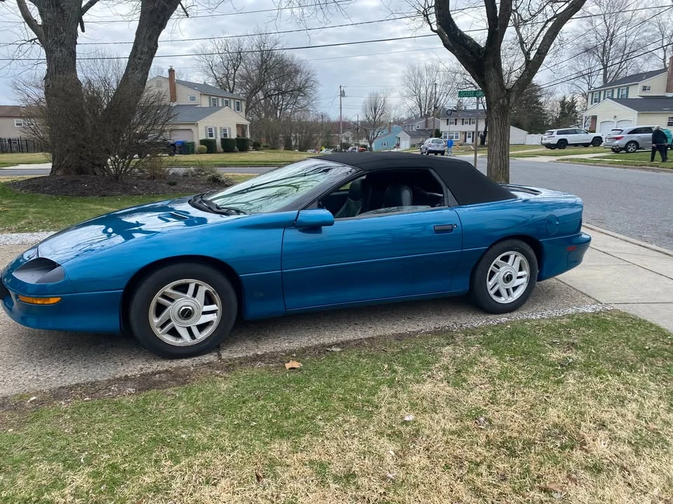 1995 Chevrolet Camaro 4th Gen - Image 2 of 10