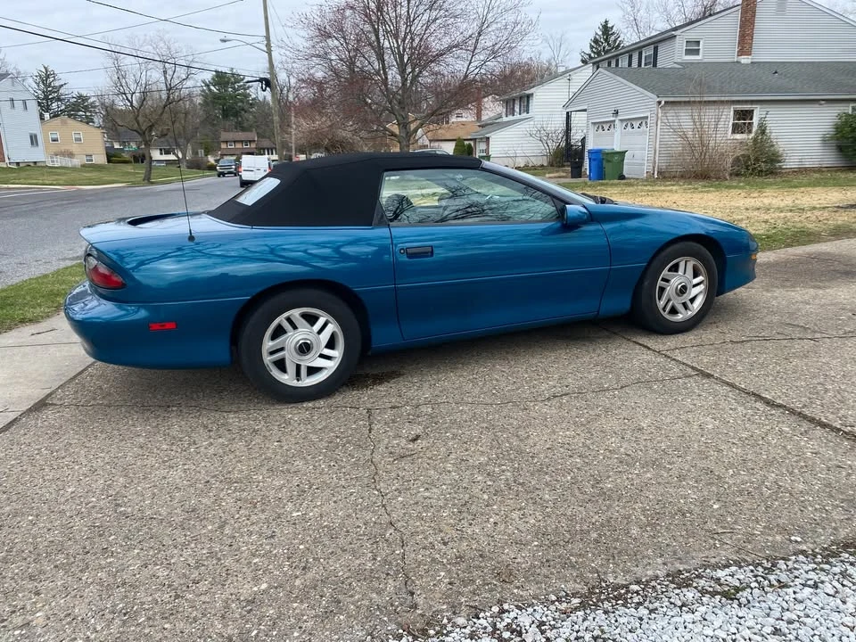 1995 Chevrolet Camaro 4th Gen - Image 6 of 10