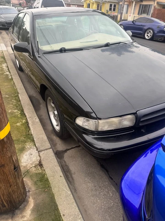 1995 Chevrolet Caprice - Image 4 of 12