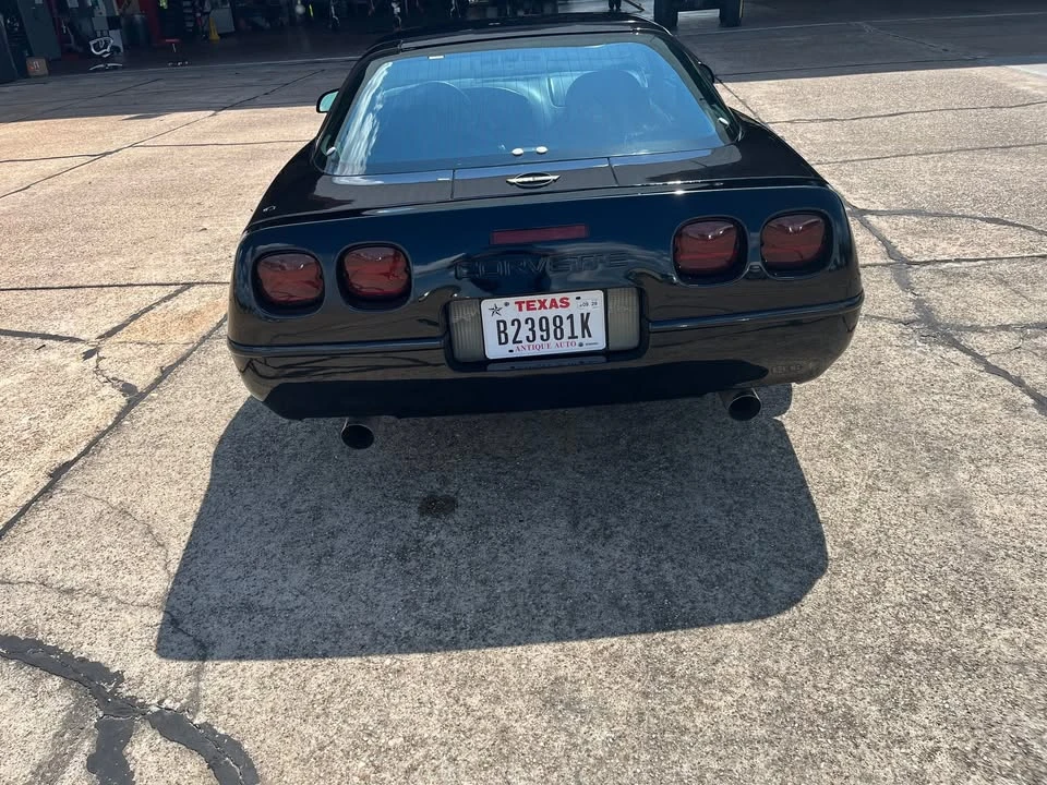 1995 Chevrolet Corvette C4 - Image 4 of 15