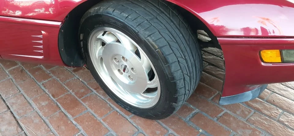 1995 Chevrolet Corvette C4 - Image 17 of 19