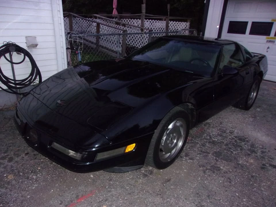 1995 Chevrolet Corvette C4 - Image 2 of 6