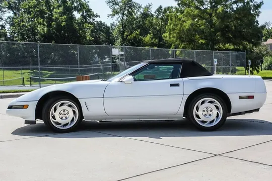 1995 Chevrolet Corvette C4 - Image 4 of 19