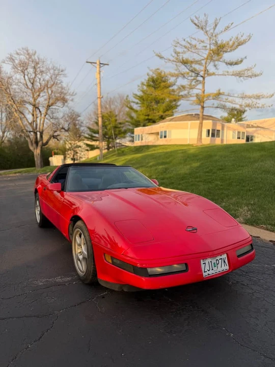 1995 Chevrolet Corvette C4 - Image 2 of 9