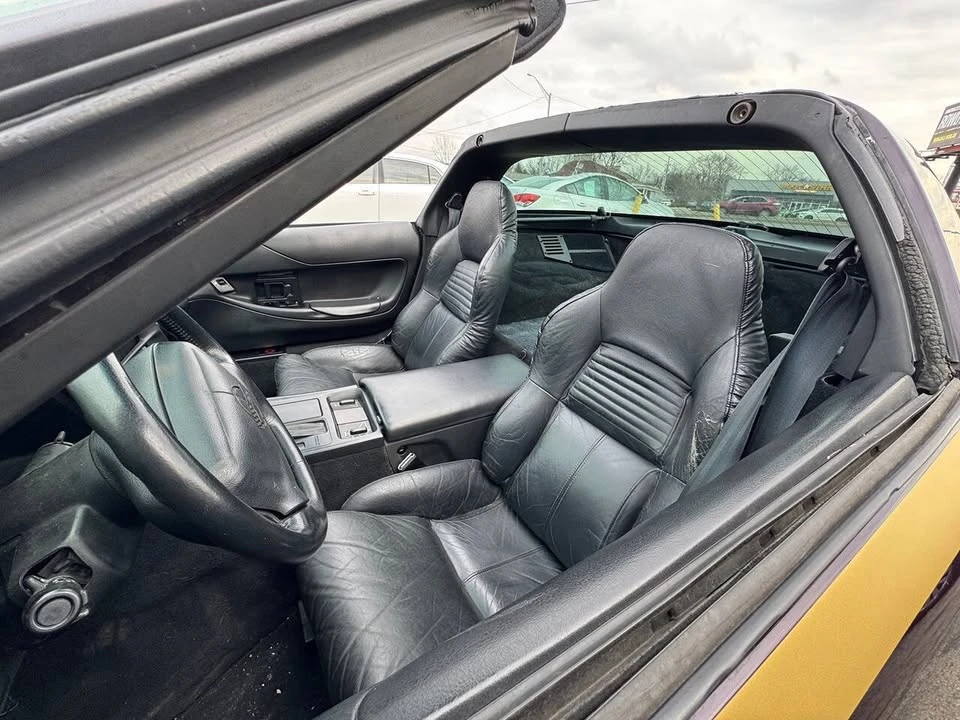 1995 Chevrolet Corvette C4 - Image 16 of 20