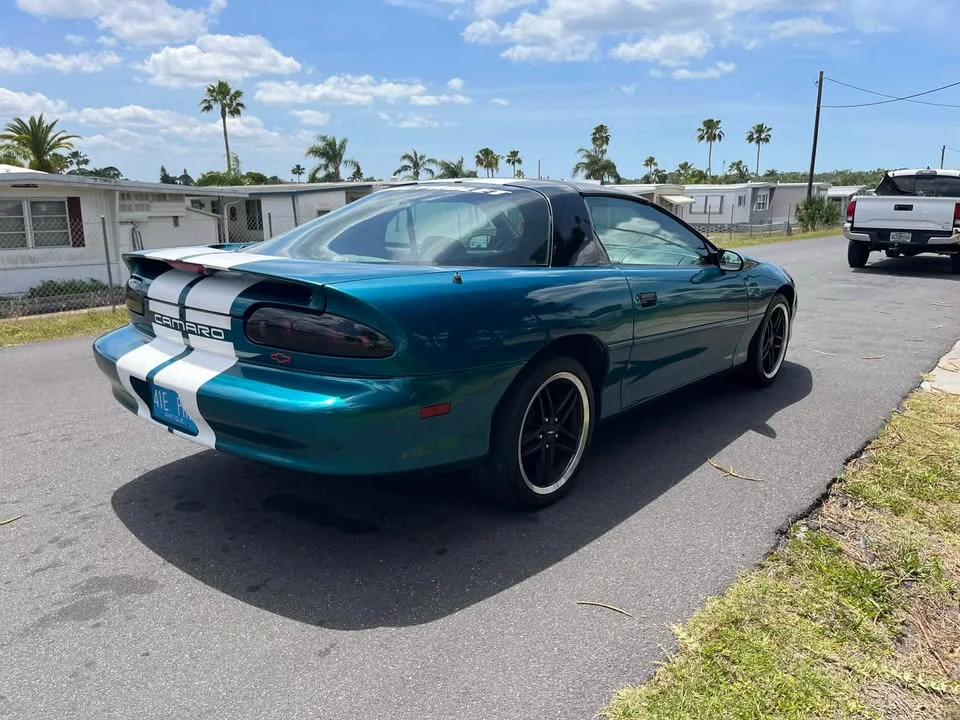 1995 Chevrolet Corvette C4 - Image 5 of 10