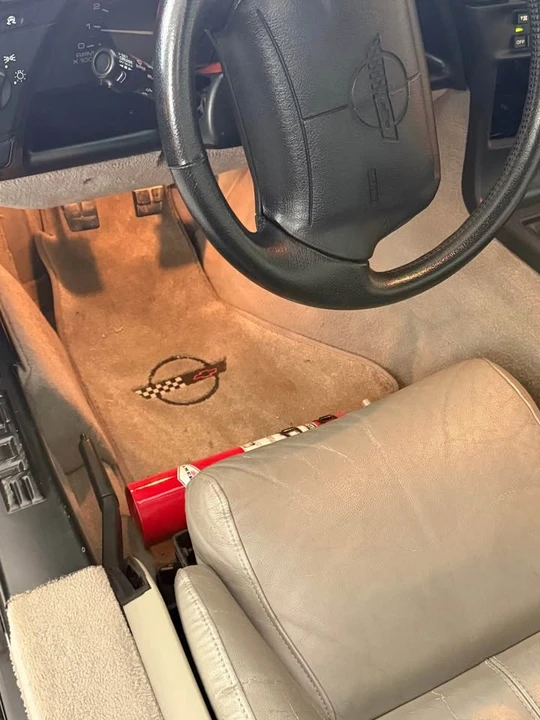 1995 Chevrolet Corvette C4 - Image 11 of 12
