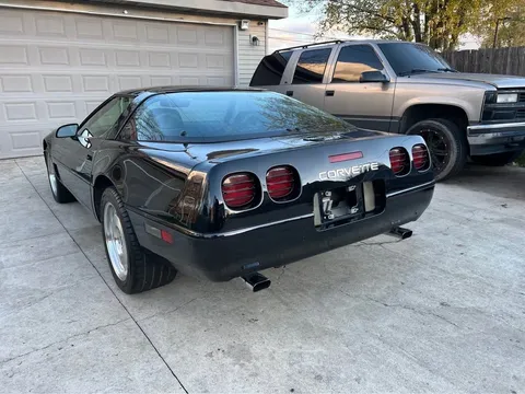 1995 Chevrolet Corvette C4 - Image 3 of 11