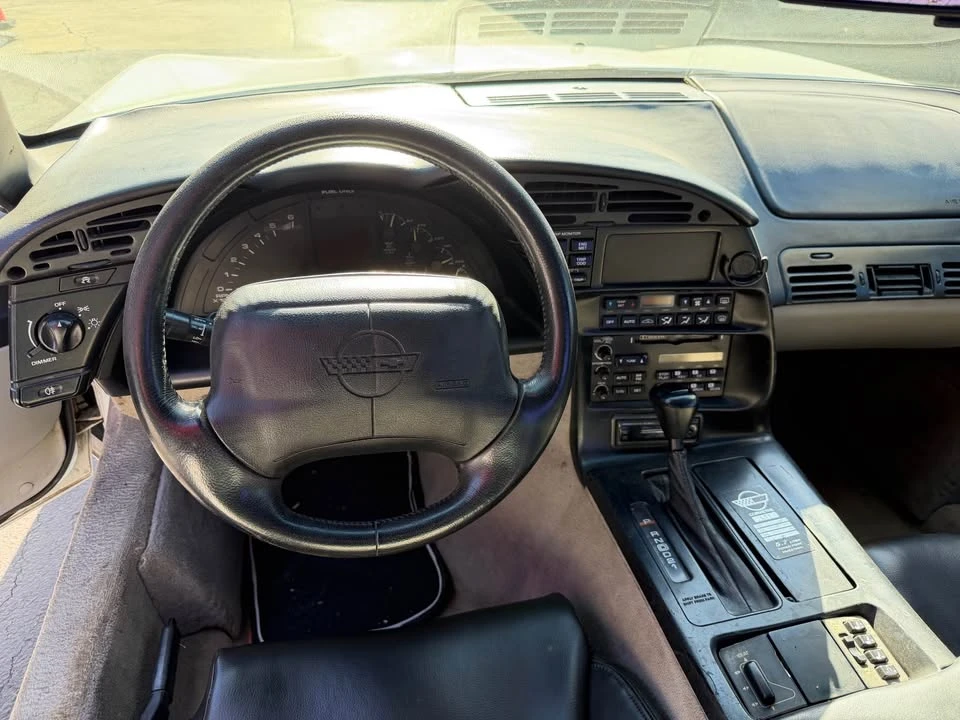1995 Chevrolet Corvette C4 - Image 6 of 12