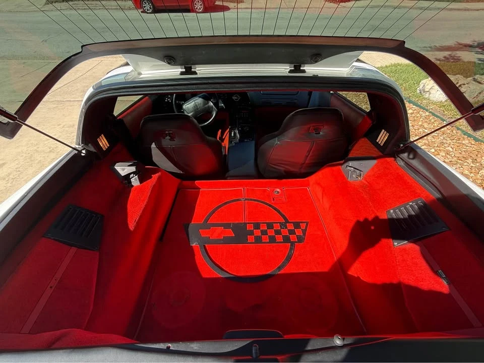 1995 Chevrolet Corvette C4 - Image 5 of 15
