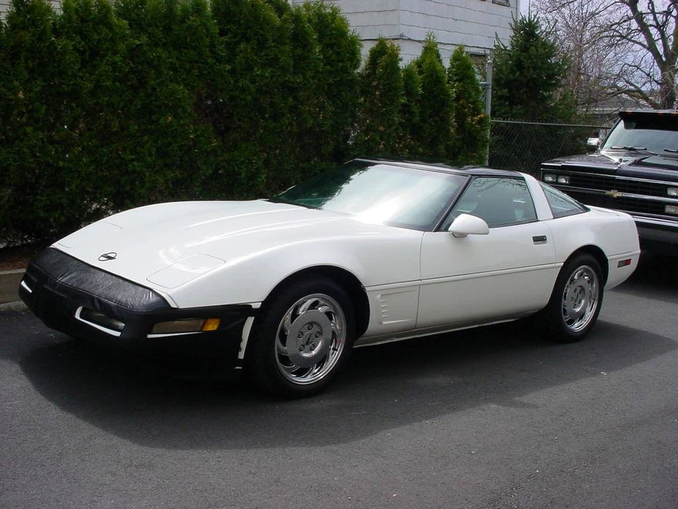 1995 Chevrolet Corvette C4 - Image 3 of 8