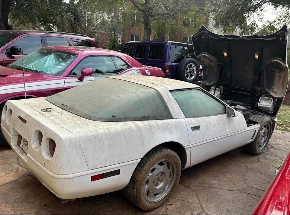 1995 Chevrolet Corvette C4 - Image 12 of 17