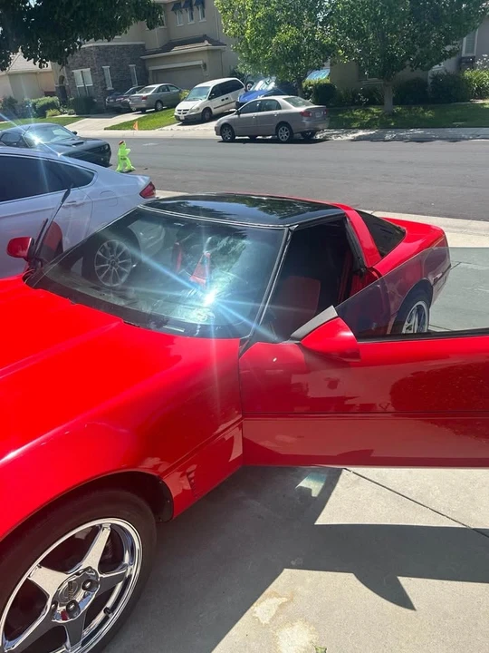 1995 Chevrolet Corvette C4 - Image 3 of 3