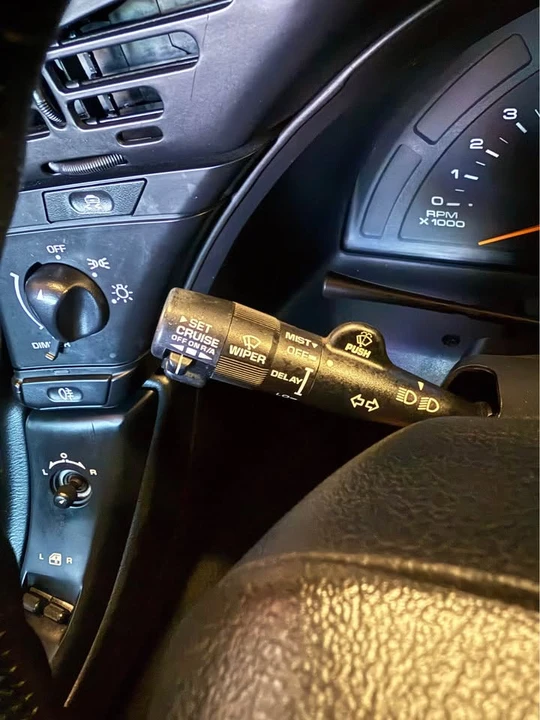 1995 Chevrolet Corvette C4 - Image 14 of 20
