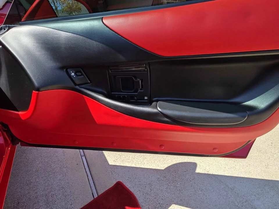1995 Chevrolet Corvette C4 - Image 11 of 18