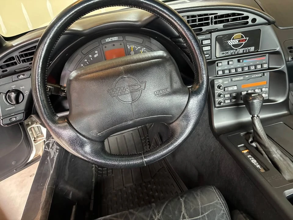 1995 Chevrolet Corvette C4 - Image 11 of 20