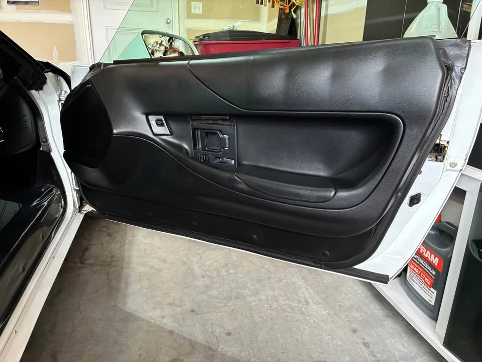1995 Chevrolet Corvette C4 - Image 15 of 20