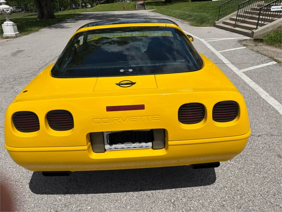 1995 Chevrolet Corvette C4 - Image 8 of 20