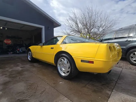 1995 Chevrolet Corvette C4 - Image 3 of 11
