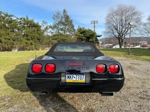 1995 Chevrolet Corvette C4 - Image 3 of 9