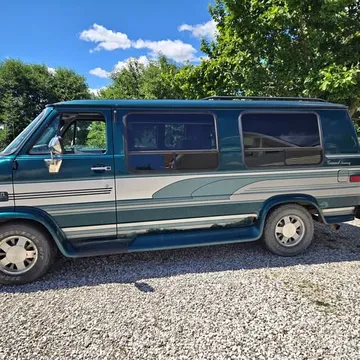 1995 Chevrolet G20 Conversion Van