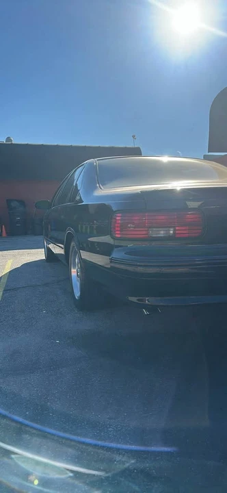 1995 Chevrolet Impala 7th Gen - Image 7 of 18