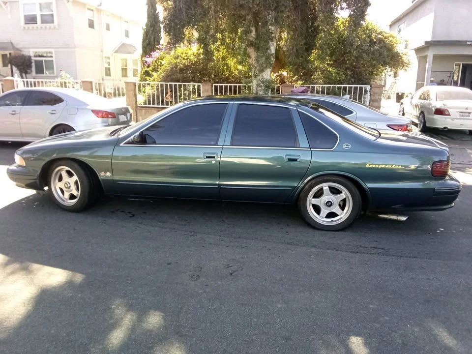 1995 Chevrolet Impala 7th Gen - Image 2 of 4