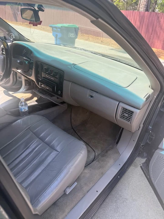1995 Chevrolet Impala 7th Gen - Image 6 of 6