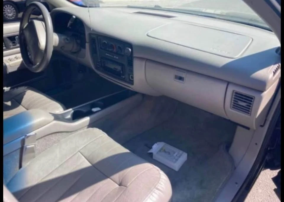 1995 Chevrolet Impala 7th Gen - Image 8 of 18