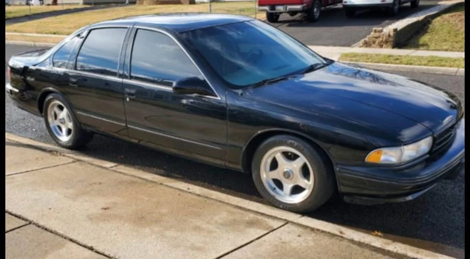 1995 Chevrolet Impala 7th Gen - Image 3 of 18