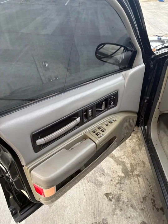 1995 Chevrolet Impala 7th Gen - Image 6 of 8