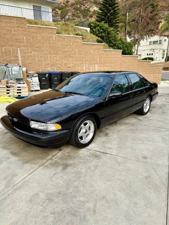1995 Chevrolet Impala 8th Gen - Image 2 of 7