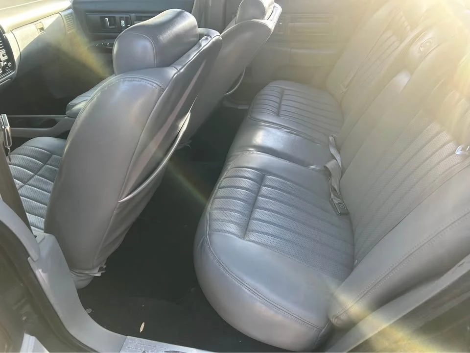 1995 Chevrolet Impala 8th Gen - Image 2 of 8
