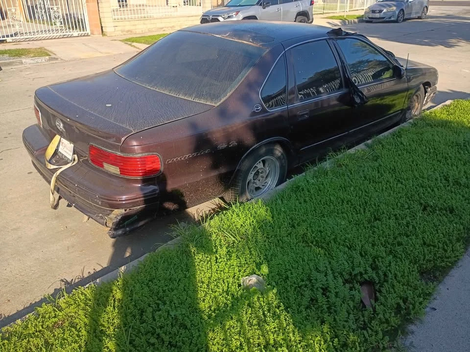 1995 Chevrolet Impala 8th Gen - Image 4 of 13
