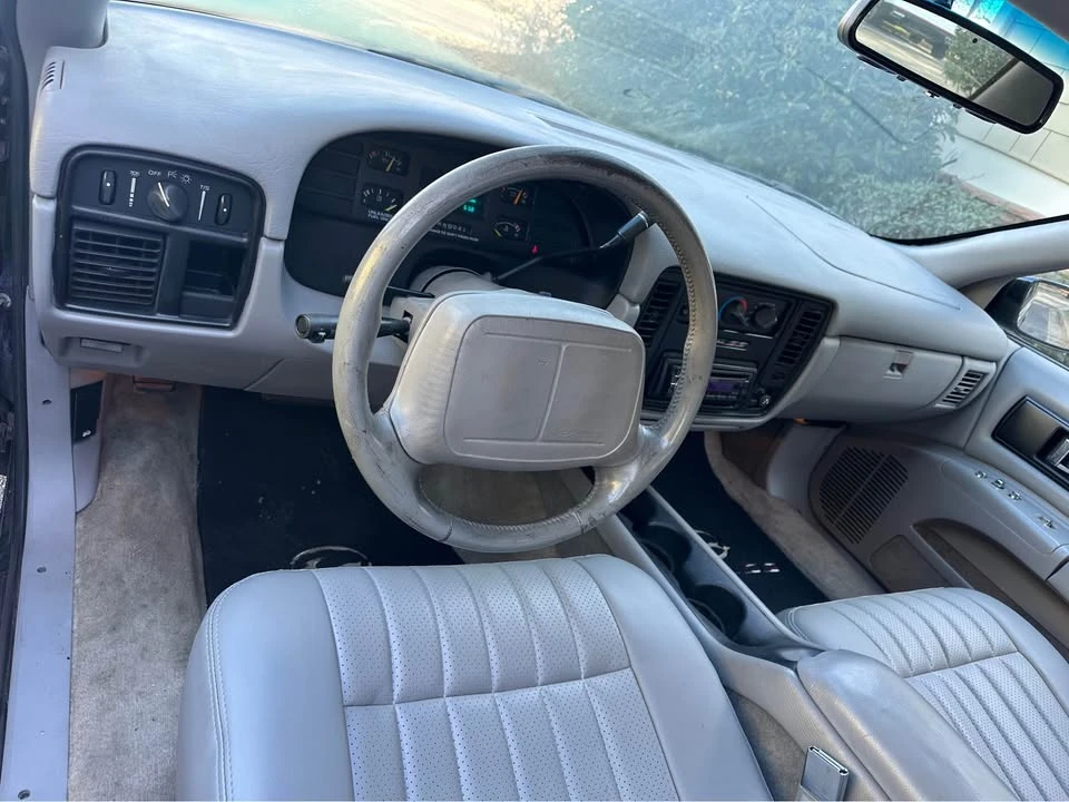 1995 Chevrolet Impala 7th Gen - Image 6 of 9