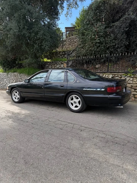 1995 Chevrolet Impala 7th Gen - Image 4 of 14
