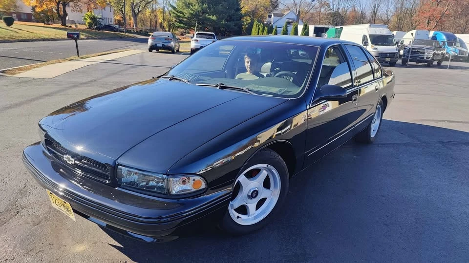 1995 Chevrolet Impala 7th Gen - Image 2 of 6