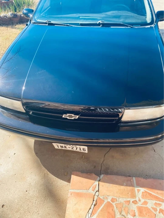 1995 Chevrolet Impala 7th Gen - Image 3 of 11