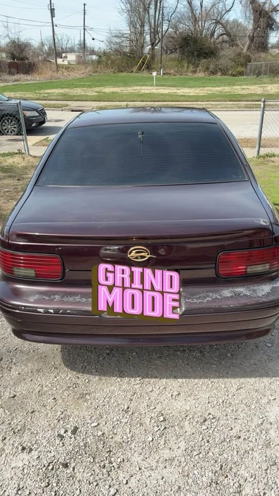 1995 Chevrolet Impala 7th Gen - Image 3 of 8