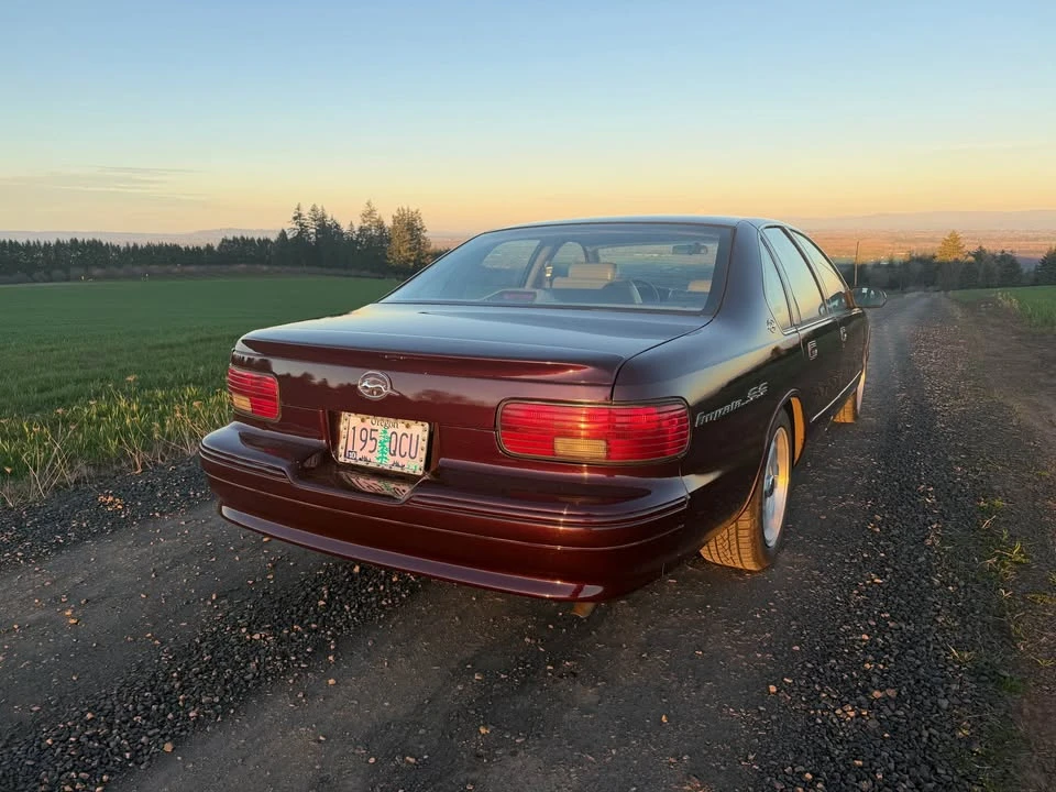 1995 Chevrolet Impala 7th Gen - Image 8 of 14