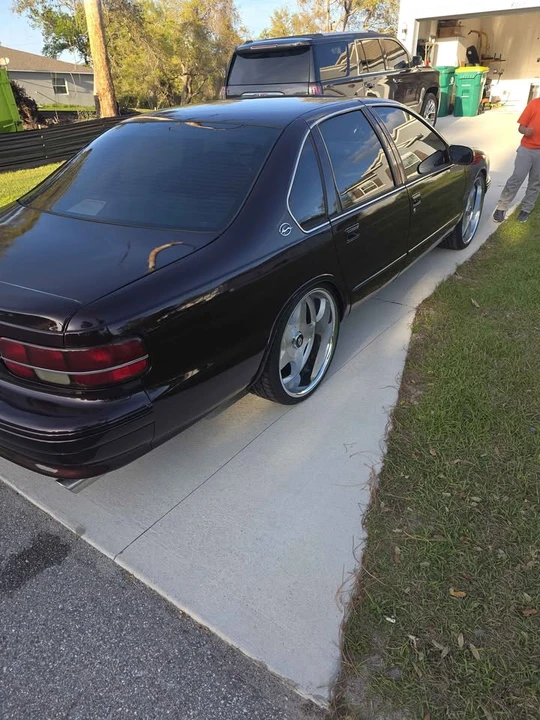 1995 Chevrolet Impala 7th Gen - Image 8 of 14