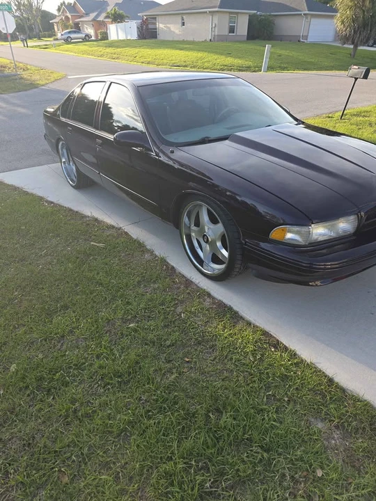 1995 Chevrolet Impala 7th Gen - Image 9 of 14