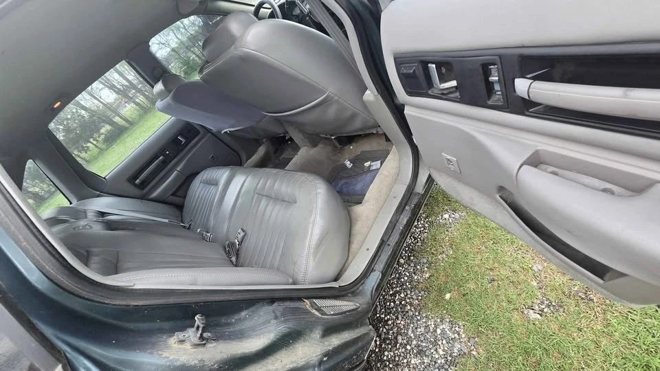 1995 Chevrolet Impala 7th Gen - Image 14 of 15
