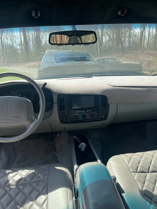 1995 Chevrolet Impala 7th Gen - Image 7 of 14