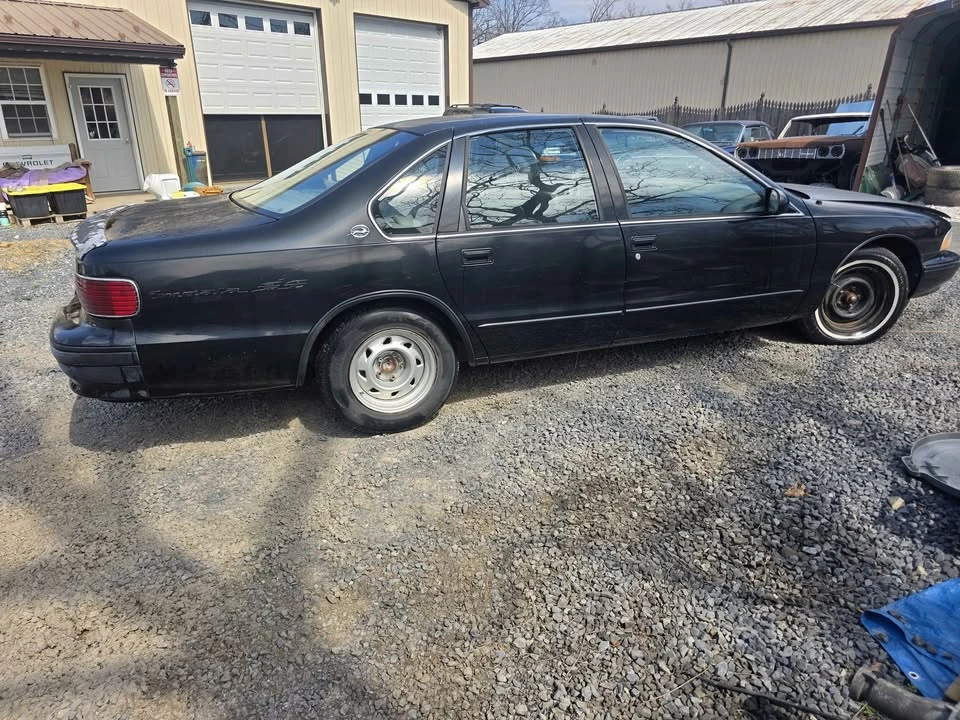 1995 Chevrolet Impala 7th Gen - Image 6 of 10