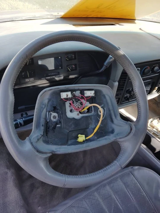 1995 Chevrolet Impala 7th Gen - Image 4 of 15