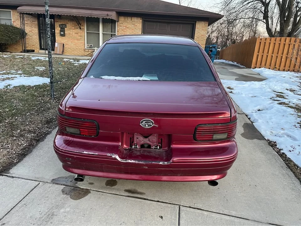 1995 Chevrolet Impala 7th Gen - Image 4 of 11