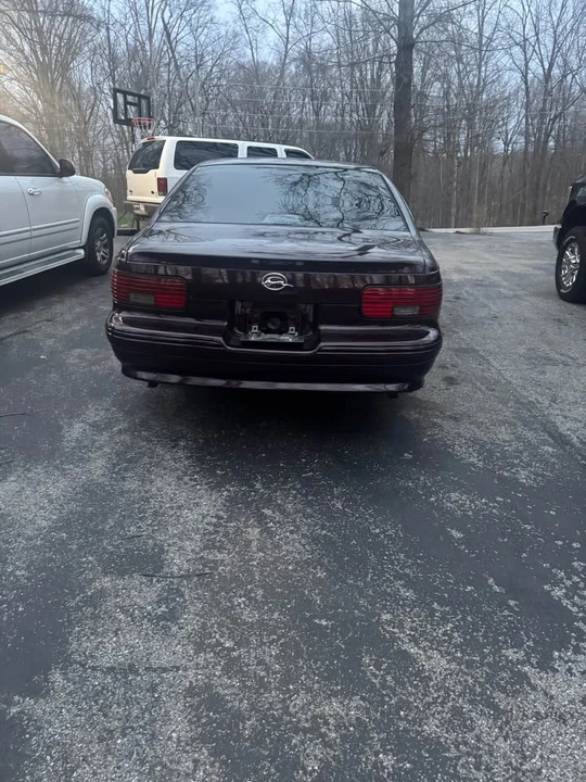 1995 Chevrolet Impala 7th Gen - Image 2 of 6