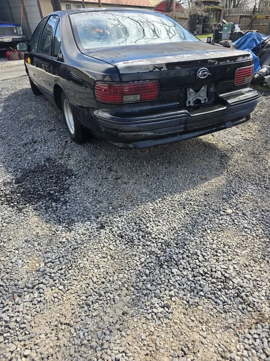 1995 Chevrolet Impala 7th Gen - Image 5 of 10